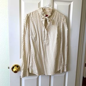Long sleeve polka dot top